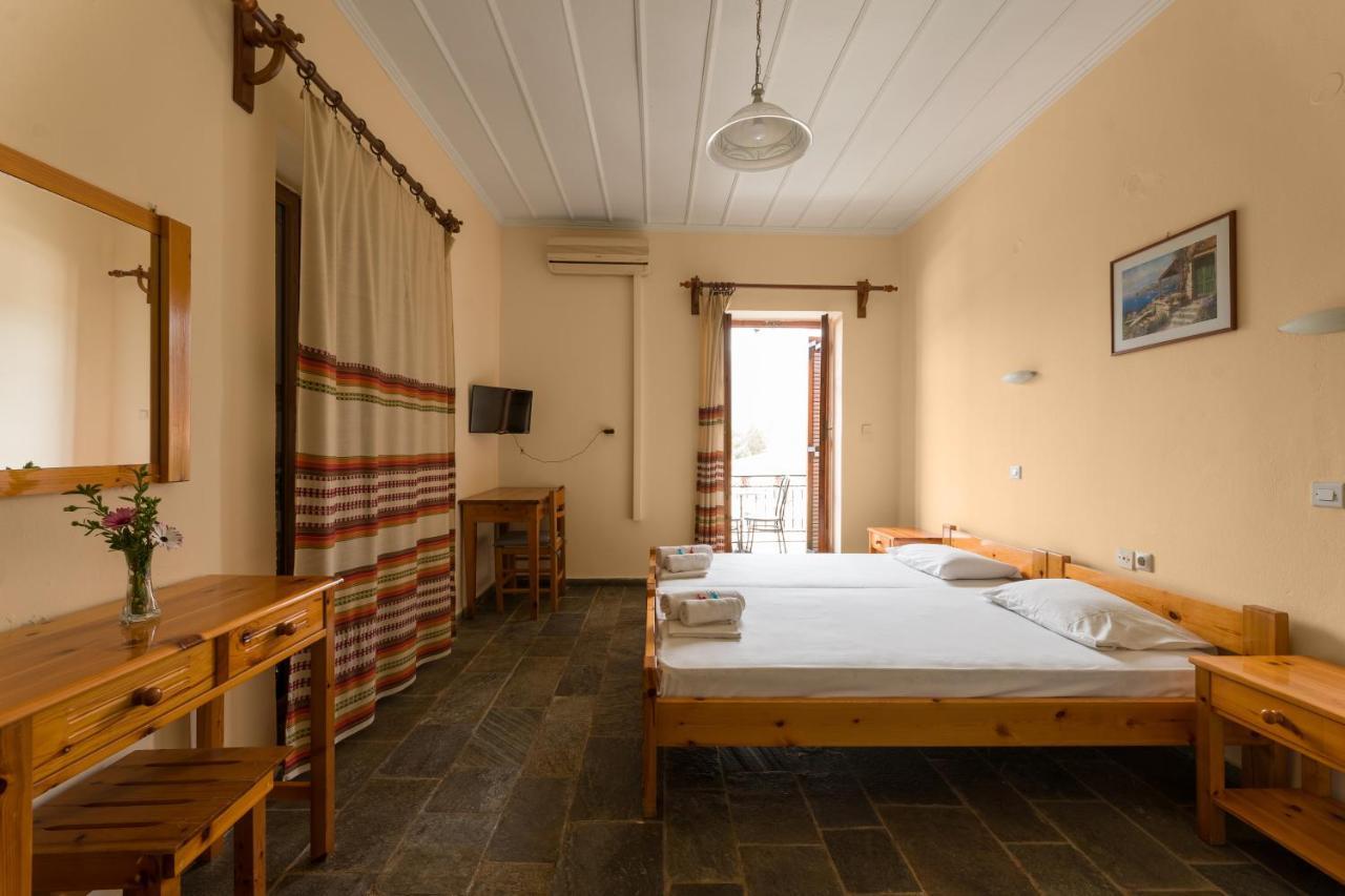 Kastro Aggeliki Apartment Kardhamili Bagian luar foto